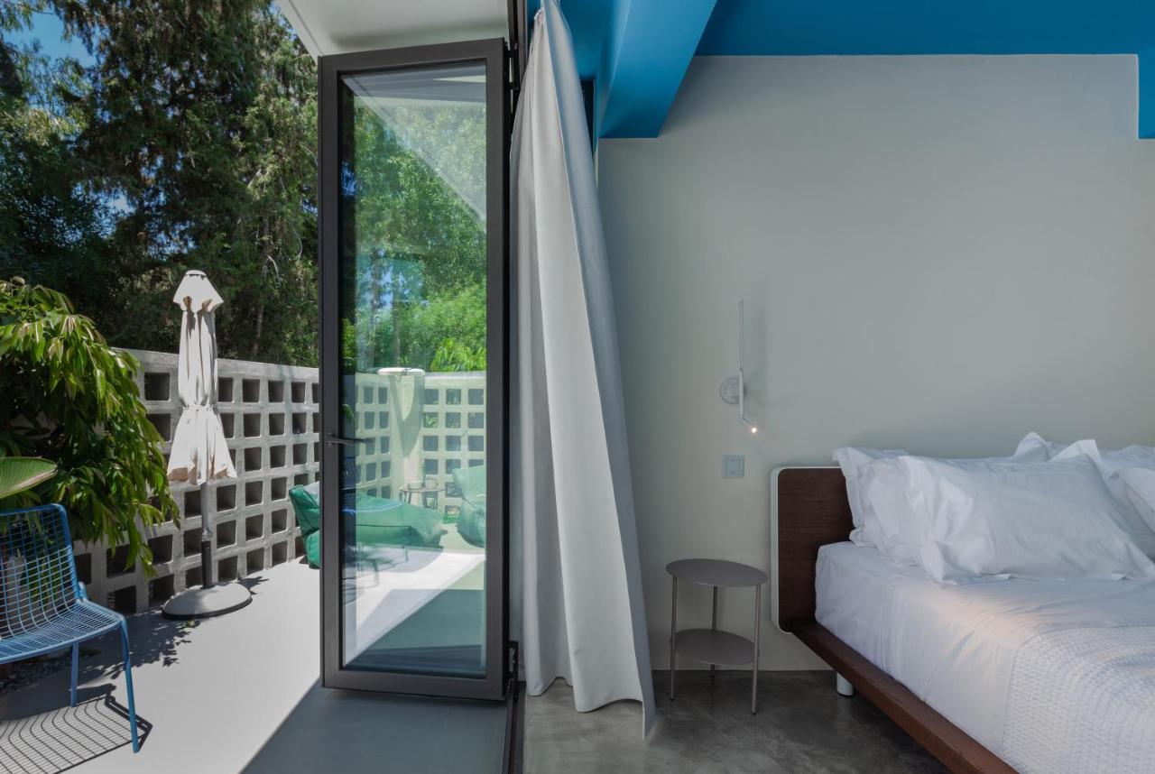 Adrop Pool Suites Пафос Экстерьер фото